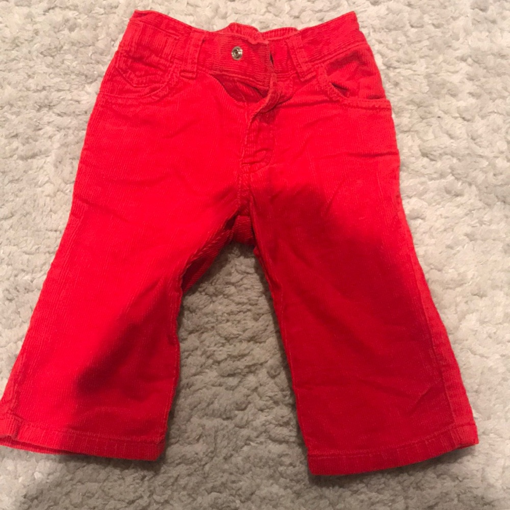 Old Navy corduroy pants. Size 3-6 months